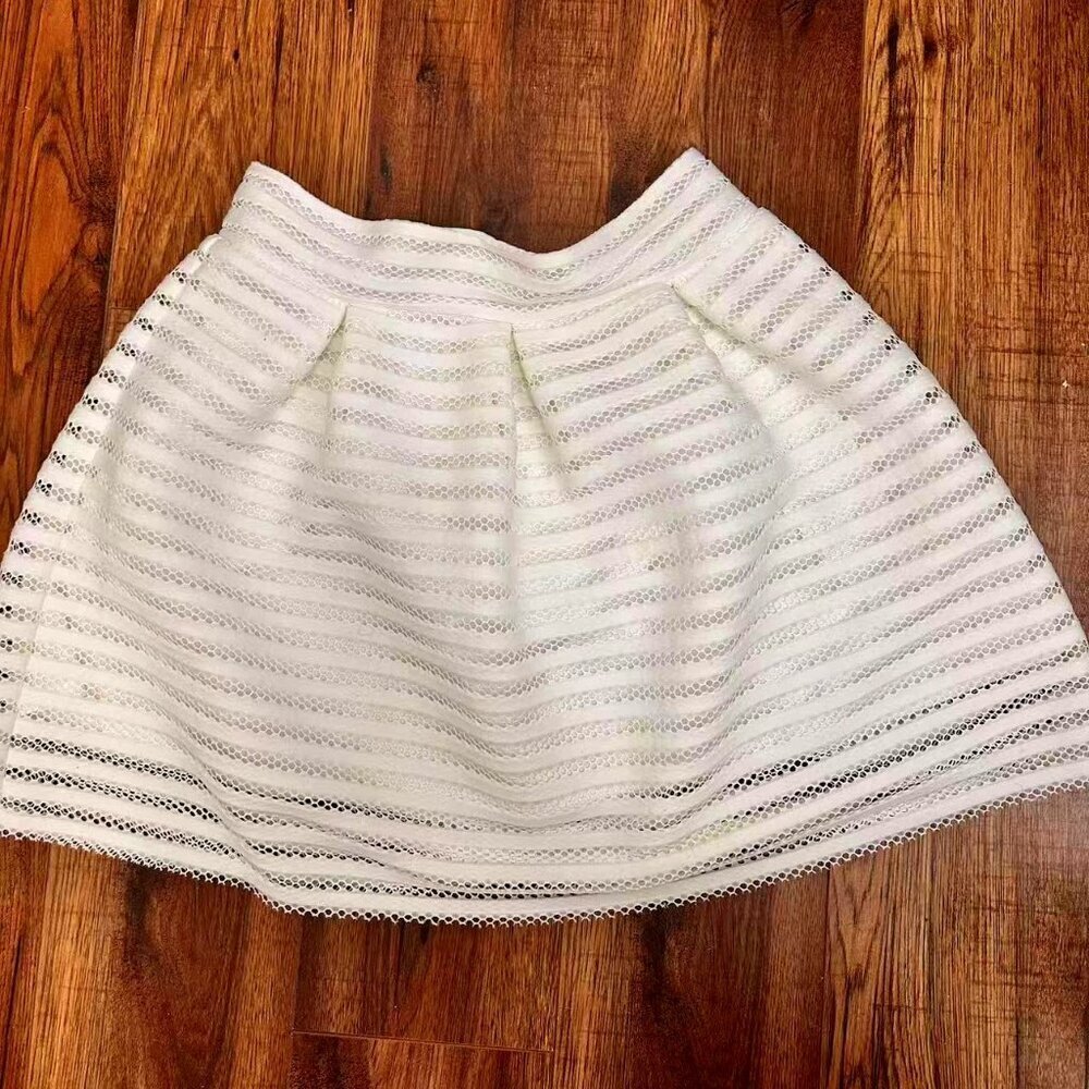 White Bubble Skirt, Size M